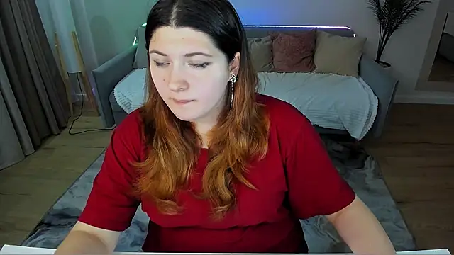 FieryMilena élő chatszobája