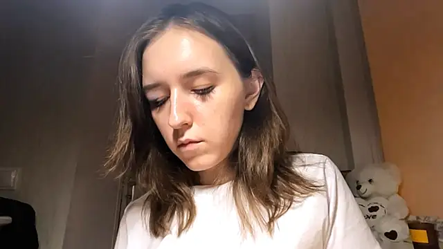 Mia_labs' Live Chat Room