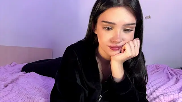 BeckyKetru's Live Chat Room