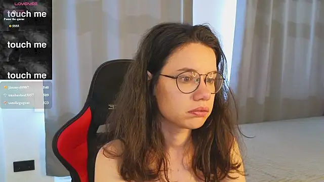 Živá chatovací místnost Jessica-Adams