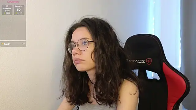 Jessica-Adams: онлайн-чат
