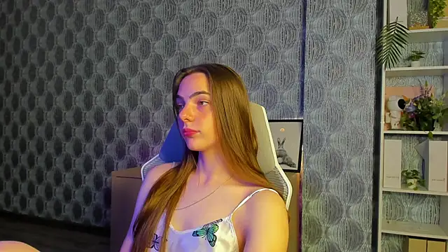 Vivienne_thea's Live Chat Room