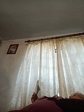 Živá chatovací místnost Elena_Beautiful784