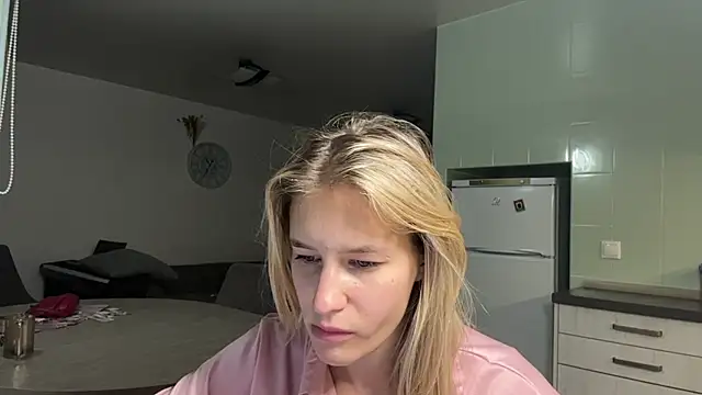 CryBaabyy's Live Chat Room