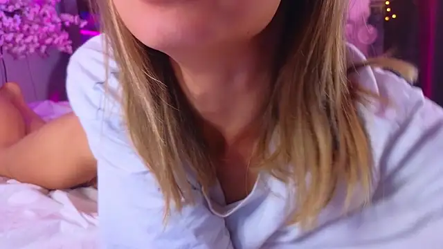 KarlaAyresn Live chat-huone