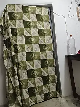 pyasiibhabhi2 Live Chatraum