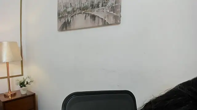 Chat soba uživo modela GigiHarlow