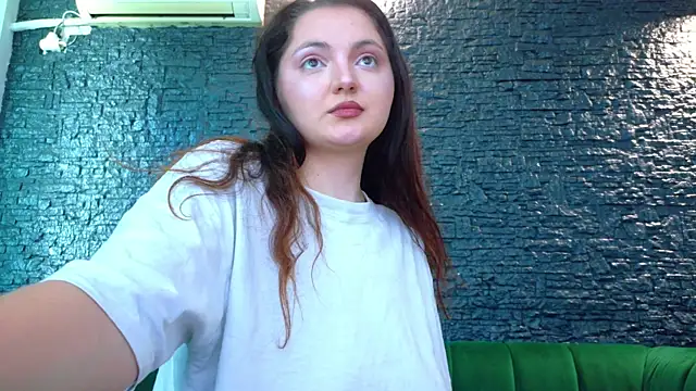 SiennaBreeze's Live Chat Room