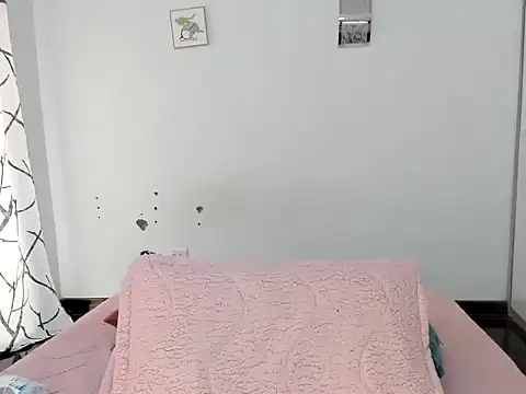 Pokój czatu na żywo – Paula_Akari