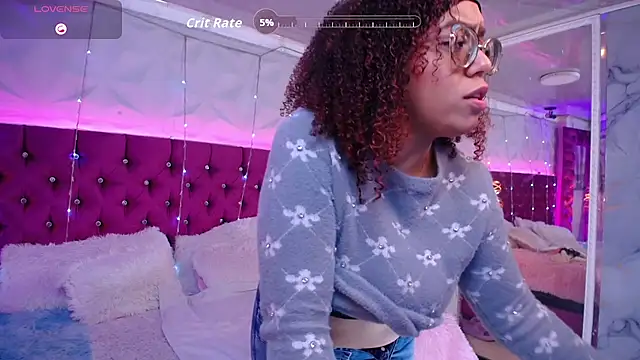 Mila-Trump's Live Chat Room