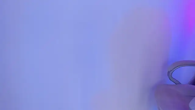 Chanel_Cruzz's Live Chat Room