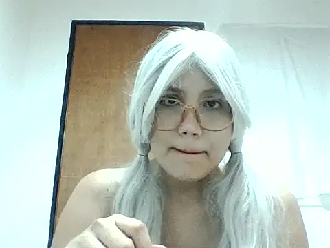 Sala de chat ao vivo de LiaBellini