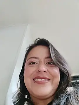 LUNAGREEN_1 Cameră chat live