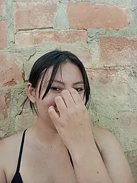 mia_nixx Adlı Modelin Canlı Sohbet Odası