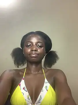 Sala de chat ao vivo de petiteebonyxx