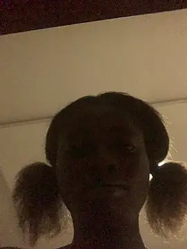 petiteebonyxx Cameră chat live