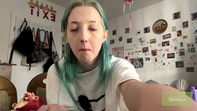 sixsevengirls' Live Chat Room