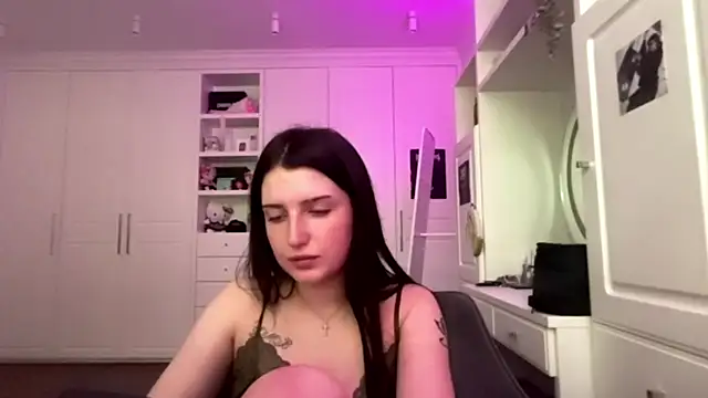 Živá chatovací místnost ShuJarecke