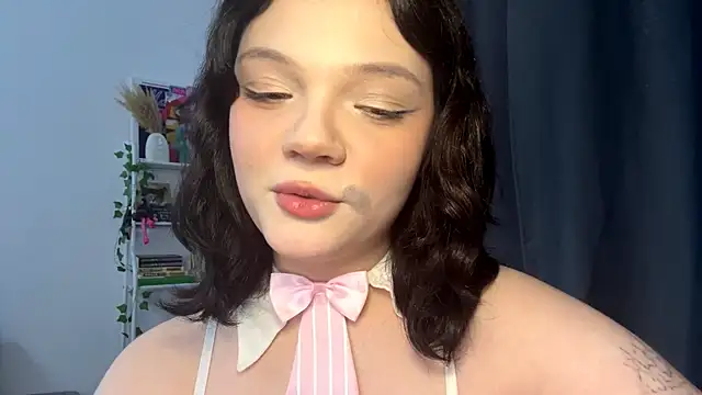 Chat soba uživo modela PhiaMoon