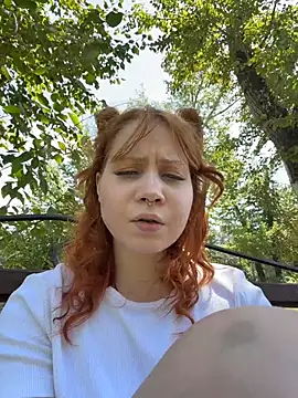 evi_magic Adlı Modelin Canlı Sohbet Odası