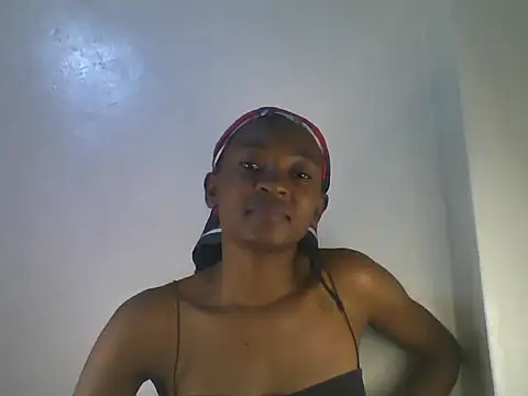 cutebrownnyn Live chat-huone