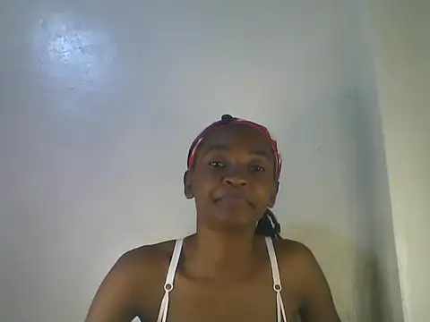 cutebrownny's Live Chat Room