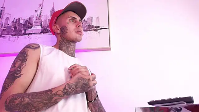 Liam_Ink Show in webcam