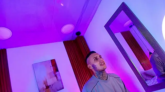 Liam_Ink – live sex-cam-show