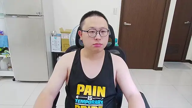 7pupuman's Live Sex Cam Show