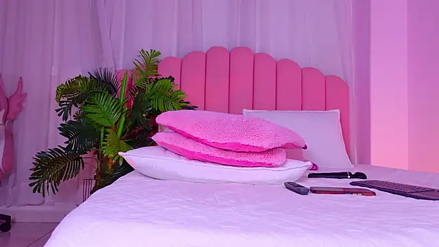 Živá chatovací místnost sophieblake69