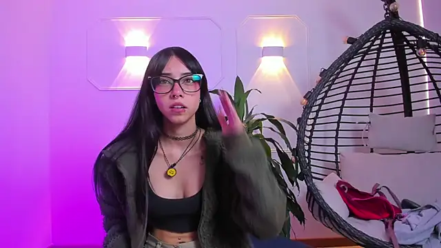 Kari_Evans Cameră chat live