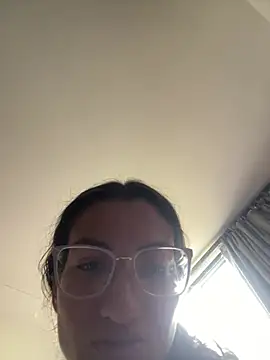 חדר צ'אט בשידור חי של SamandOcean