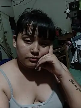 Živá chatovací místnost Luu_19