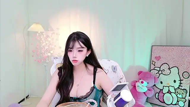غرفة دردشة susumillie_ المباشرة