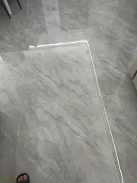 hjlp012 Adlı Modelin Canlı Sohbet Odası