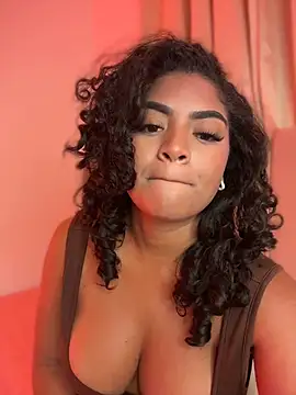 karlitamonroe XXX чат на живо