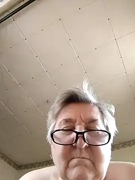 Sala de chat en directo de PanterochkaCharm