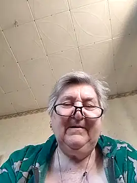 חדר צ'אט בשידור חי של PanterochkaCharm