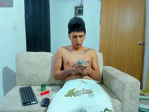 Živá kamerová sex show aaron_mercury_x