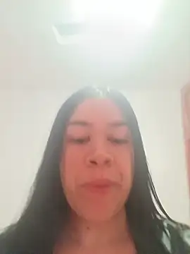NiaConnors_ 现场聊天室