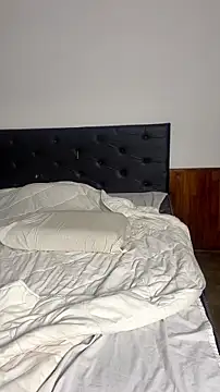 Živá chatovací místnost LuciaLatina