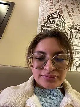 Chat soba uživo modela Emily_fiori