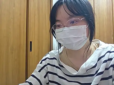 momonga_ichigoのライブチャットルーム