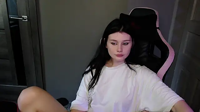 Sala de chat en directo de moonraven_86