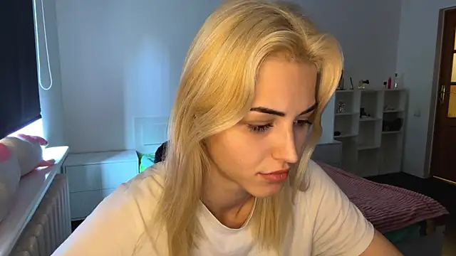 neweva_ Videochat live