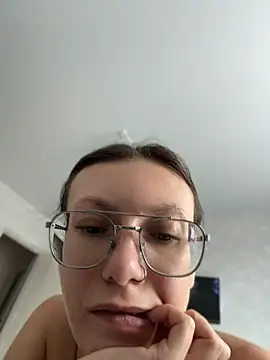 Fiona_12 – live chatrum