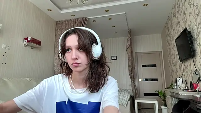 muwi_nuwi's Live Sex Cam Show