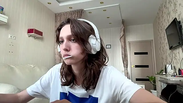 muwi_nuwi's Live Sex Cam Show