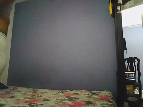 Sala de chat ao vivo de labellota