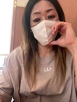 Živá chatovací místnost ANan--n